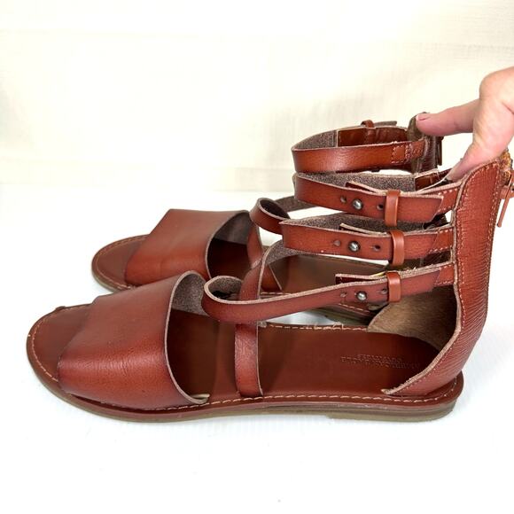 AMERICAN EAGLE Women's Gladiator Sandal Brown Size 9 Summer Strappy Flats Boho - Picture 2 of 9
